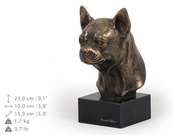 Korthårig Chihuahua I - hundstatyett, byst på stenfot, skulptur, trofé för en hundutställning av Art-Dog