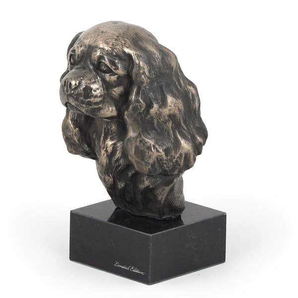 Cavalier King Charles Spaniel II - hundstatyett, byst på stenfot, skulptur, trofé för en hundutställning av Art-Dog
