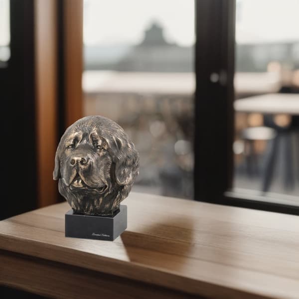 Newfoundland, Newfoundland, Wodołaz - hundestatuette, buste på en stenbund, skulptur, trofæ til en hundeudstilling af Art-Dog