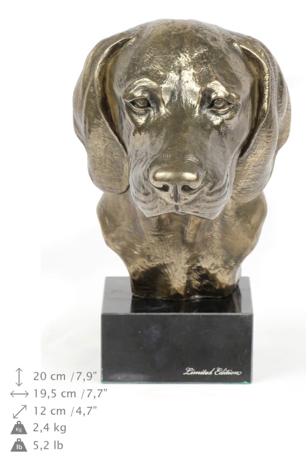 Weimarinseisoja, Weimarinseisoja - koirapatsas, rintakuva kivijalustalla, veistos, Art-Dogin koiranäyttelyn pokaali