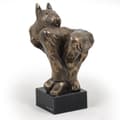 Pikkukuva 4 / 7: Bullterrieri, Bullterrieri III - koirapatsas, rintakuva kivijalalla, veistos, Art-Dogin koiranäyttelyn pokaali