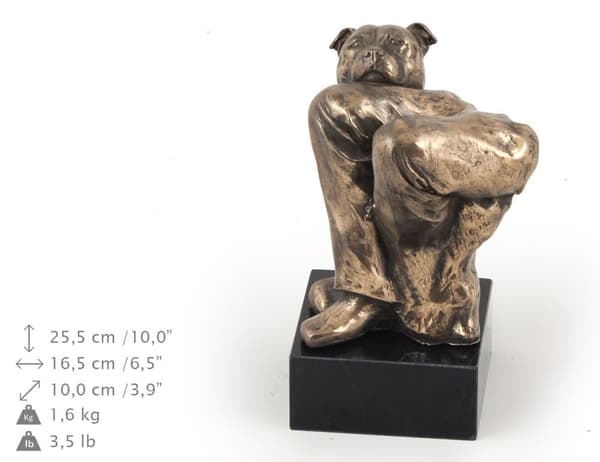 Staffordshire Bull Terrier, Staffik, Staffi II - hundstatyett, byst på stenfot, skulptur, trofé för en hundutställning av Art-Dog