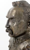 Miniatyrbild 2 av 6: Józef Piłsudski - byst på marmor, statyett av en känd person, dekoration för kontoret, skolan och hotellet av Art-Dog