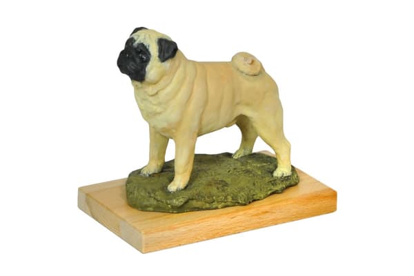Mops, Mops, Carlin - malet statuette, figurstatue, lavet af en kunstner, Art-Dog brand
