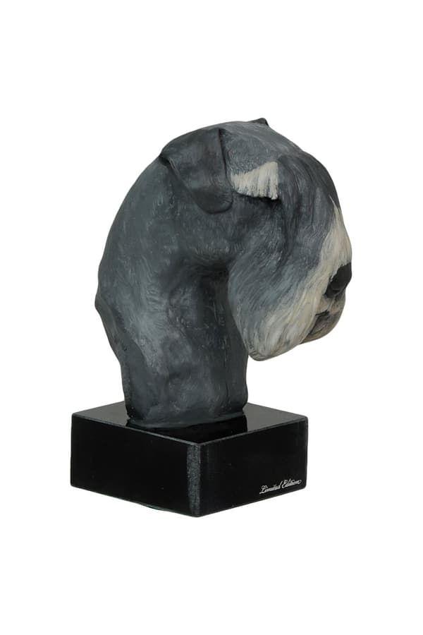 Schnauzer, Schnauzer - målad statyett, statyett staty, gjord av en konstnär, Art-Dog varumärke