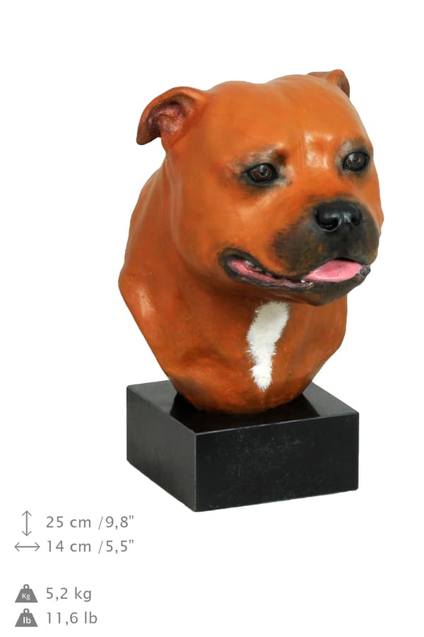 Staffordshire Bull Terrier, Staffik, Staffi I - målad statyett, statystaty, gjord av en konstnär, Art-Dog varumärke