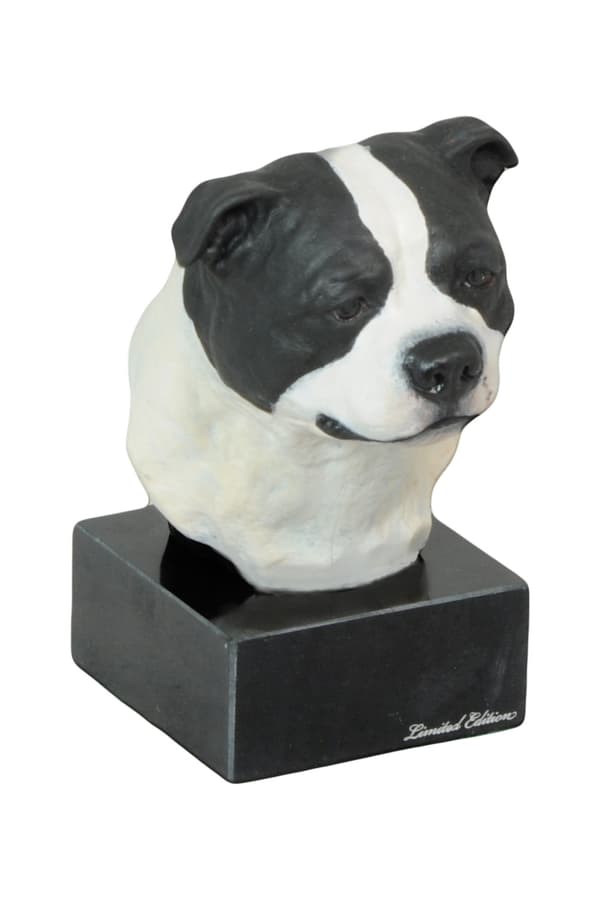 Staffordshiren bullterrieri, Staffik, Staffi - maalattu patsas, hahmopatsas, taiteilijan tekemä, Art-Dog tuotemerkki