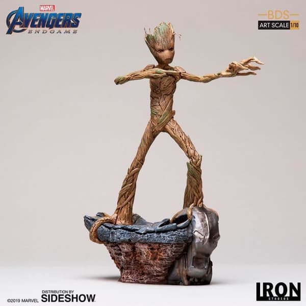 Figurin - Micromania - Avengers: Endgame - Stor 24 cm - Dekorativt föremål - Plast/Harts