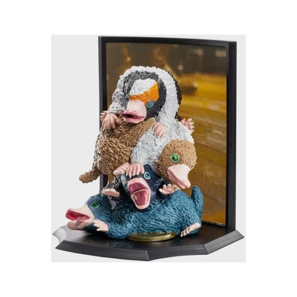 Noble Collection - Fantastic Beasts - Toyllectible Treasure Baby Nifflers Statyette 13 cm