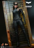 Miniatyrbild 4 av 4: Staty Statuett Hot Toys MMS627 - DC Comics - Batman: The Dark Knight Trilogy - Catwoman