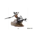 Miniatyrbild 1 av 4: Statuett - IRON STUDIOS - Star Wars The Mandalorian - IG-11 &amp; The Child - 20 cm - Plast/Reserine