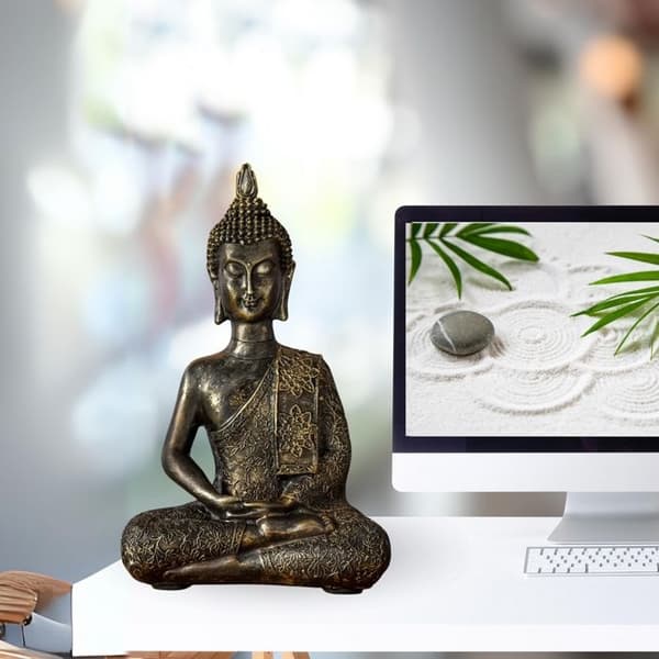 Statuett - Thailändsk Buddha - H 21 cm
