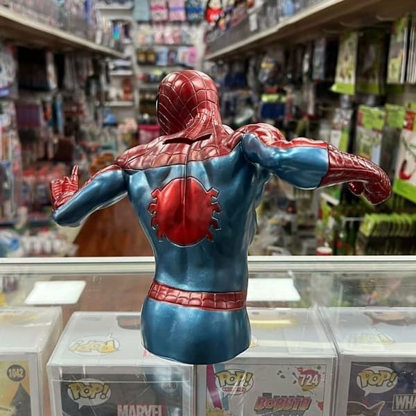 Marvel Spiderman-byst - MONOGRAM - Miniatyrkaraktär - Röd och blå - För barn från 3 år och uppåt