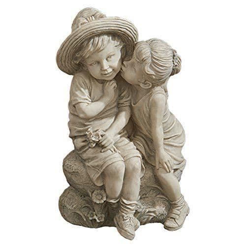 Staty - Design Toscano - SH38019413 - Pojke och flicka kysser - Off-White - 40,5 x 25,5 x 23 cm