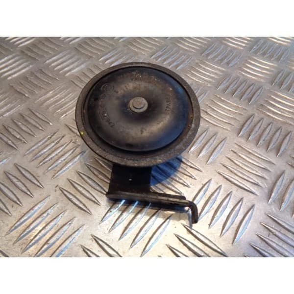 motorcykelhorn suzuki gsf 600 bandit js1a8- USED