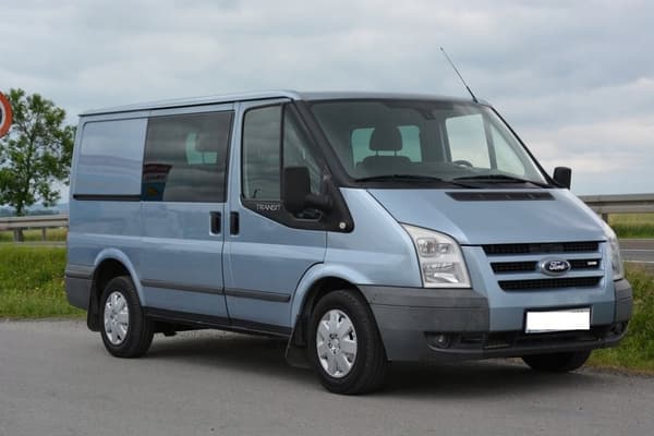 Suojapeitteet FORD TRANSIT MK7 2006-2013 7 hengen miehistölle