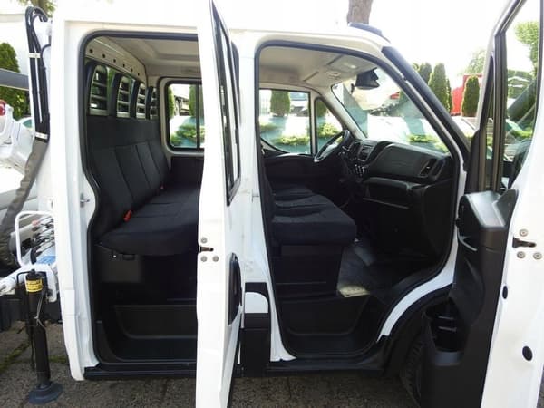 Dækker IVECO DAILY 3 4 5 2000-2013 7 personer BRIGADE DOKA