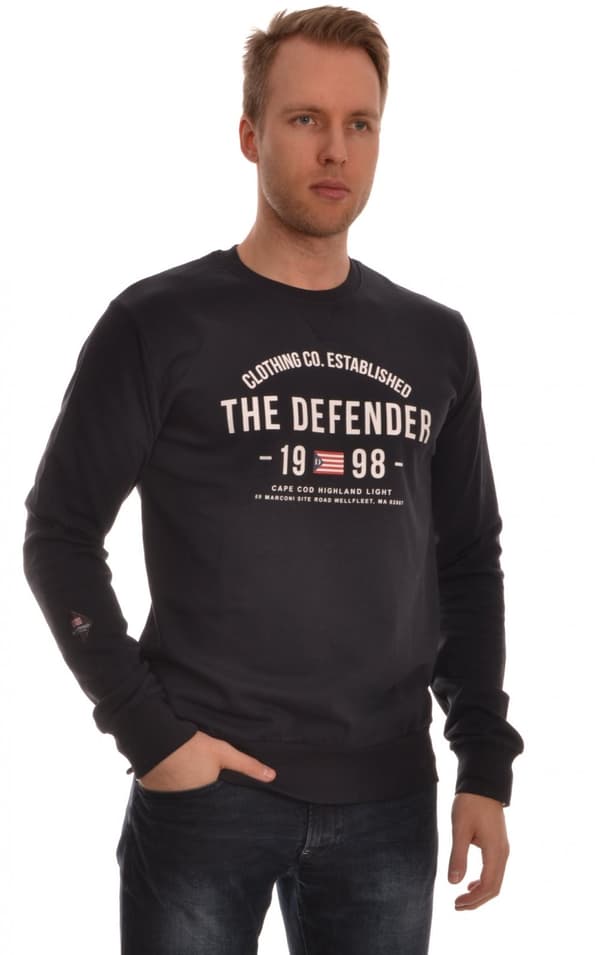 Defender - Ewan Sweat
