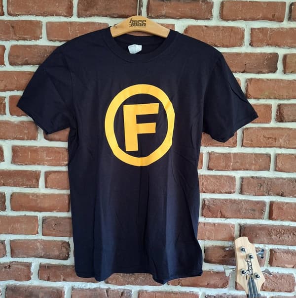 Tshirt: Anders F. Rönnblom