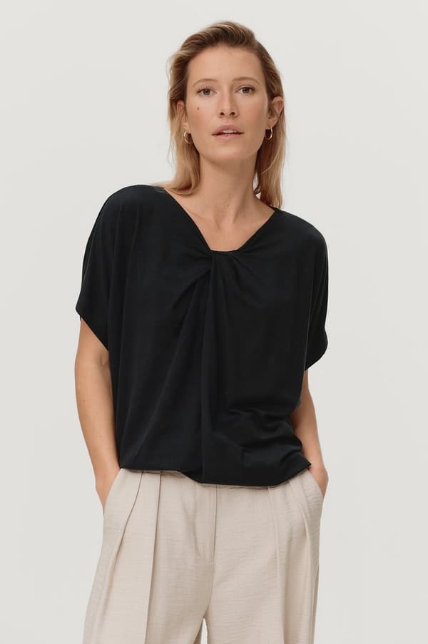 Topp Rainbow Top