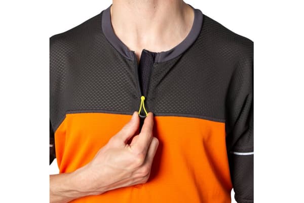 Asics Fujitrail Top Tee 2011B895-800, Man, T-shirt, Orange