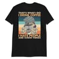 Miniatyrbild 1 av 3: That's What I Do T-shirt