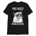 Miniatyrbild 1 av 3: Free Hugs T-shirt