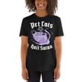 Miniatyrbild 3 av 3: Pet Cats, Hail Satan T-shirt