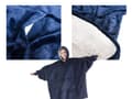 Miniatyrbild 1 av 5: Snuggie Oversized Hoodie Filt med Luva Blå