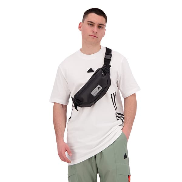 Adidas Kortärmad T-shirt Fi 3s Vit S / Regular Man