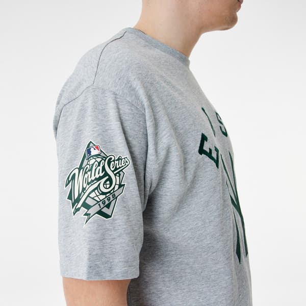 New Era Kortärmad T-shirt New York Yankees Mlb Team Patch Grå L Man