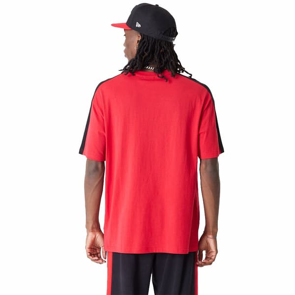 New Era Kortärmad T-shirt Nba Colour Block Os Chicago Bulls Röd S Man