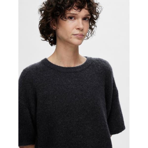Selected Kortärmad T-shirt Maline-liliana Svart L Kvinna