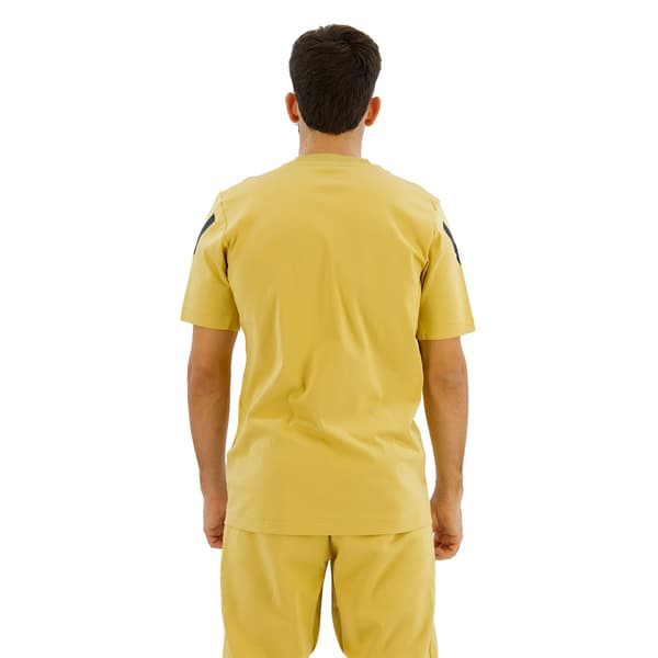 Adidas Z.n.e T-shirt Med Korta ärmar Gul M / Regular Man