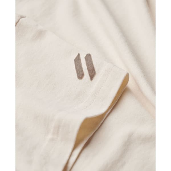 Superdry Sportswear Logo Fitted T-shirt Med Korta ärmar Beige S Kvinna