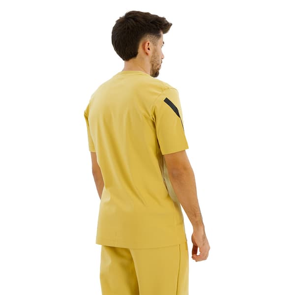 Adidas Z.n.e T-shirt Med Korta ärmar Gul S / Regular Man