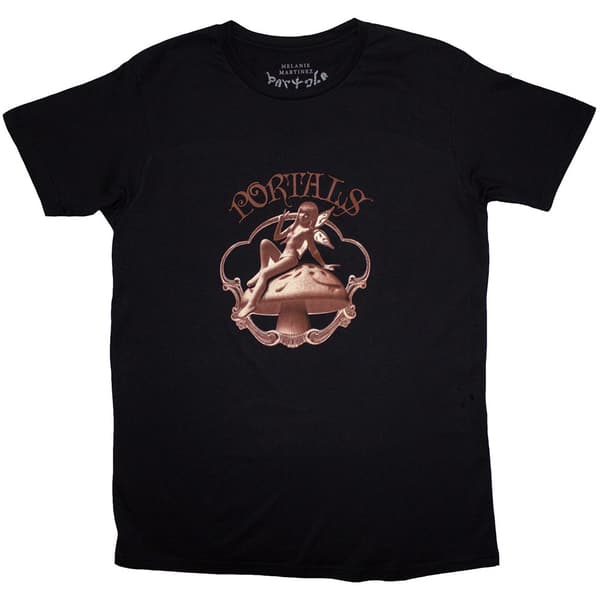 Melanie Martinez Unisex T-Shirt: Sitting Fairy (Small)