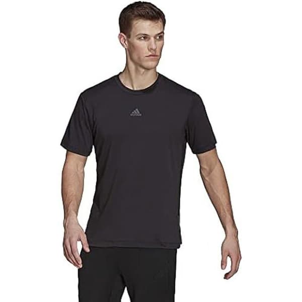 T-shirt - ADIDAS - Yo Tee - Korta ärmar - Flerfärgad - Normal passform