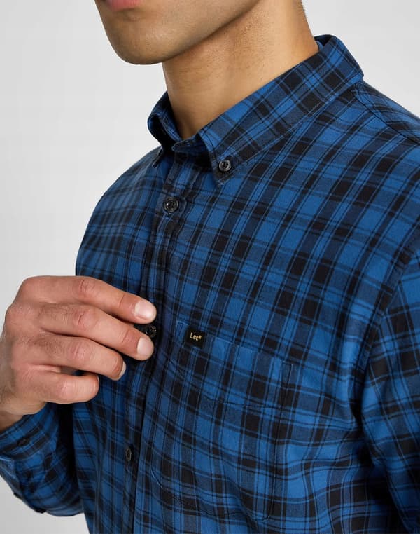Lee BUTTON DOWN Sininen SININEN PUUVILLARUUTUPAITA NORMAALI M