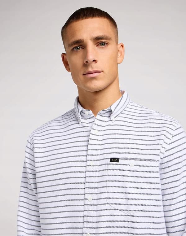 Lee RIVETED SHIRT -hiilenharmaa väljä valkoinen puuvillaraidallinen paita M