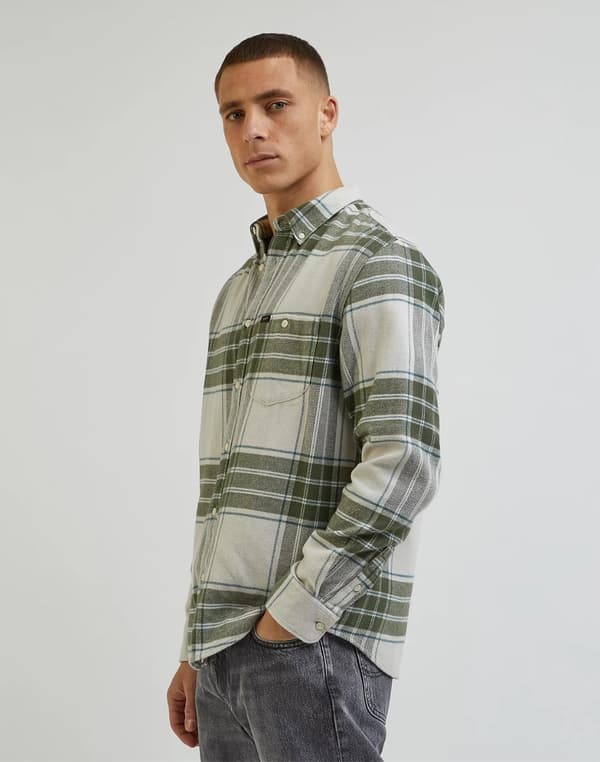 Lee NITADE SKJORTA Olive Grove LOOSE BULK RUTIG SKJORTA RELAXED L