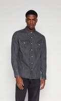 Pikkukuva 3 / 7: Wrangler HERITAGE -PAITA WashedBlack FARKKUPAITA HARMAA NORMAALI S-KOKO