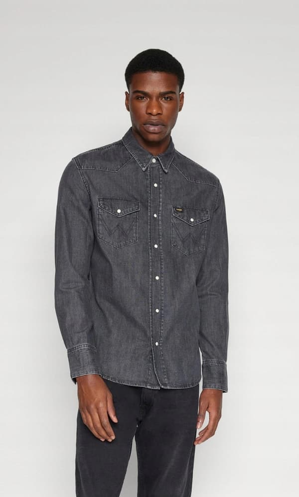 Wrangler HERITAGE -PAITA WashedBlack FARKKUPAITA HARMAA NORMAALI S-KOKO