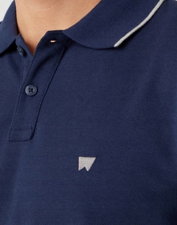 Wrangler poolopaita laivastonsininen SLIM FIT -vartalonmyötäinen poolopaita pienellä logolla, laivastonsininen S