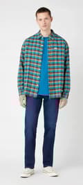 Pikkukuva 5 / 6: Wrangler GRAPHIC LOGO T-PAITA Ocean Depths PUUVILLAINEN LOGOLLINEN T-PAITA L