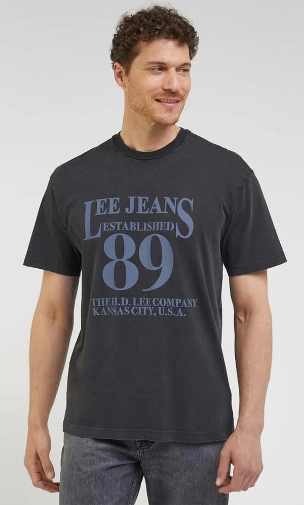 Lee LOOSE T-SHIRT Tvättad svart VERY LOOSE SVART T-SHIRT I BOMULL L