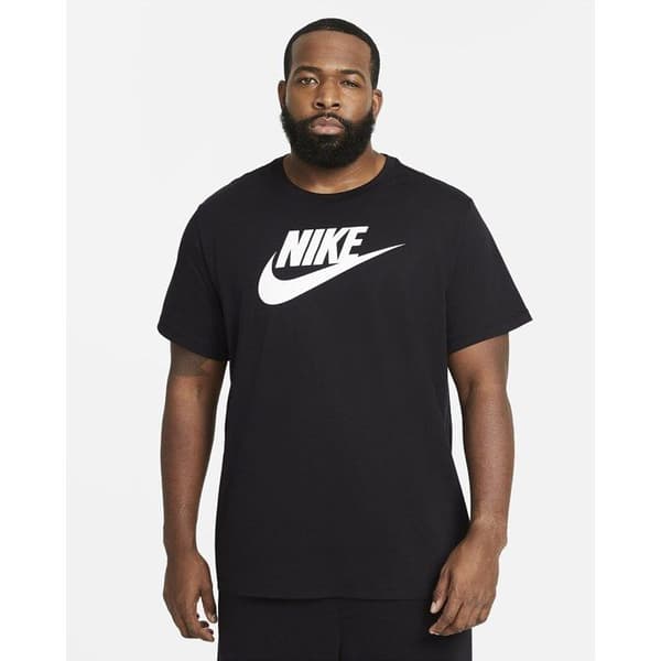 T-shirt - NIKE - Sportkläder - Svart - Korta ärmar - Klassisk krage