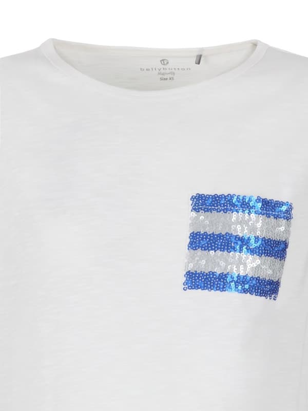 Vit t-shirt med navelmönster för kvinnor