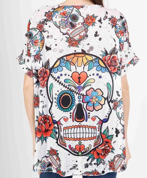 V-neck top "Roses & Skulls" - one size 44-46