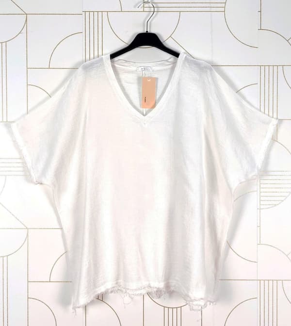 Oversized t-shirt med fransiga kanter - flera färger - one size 44-52